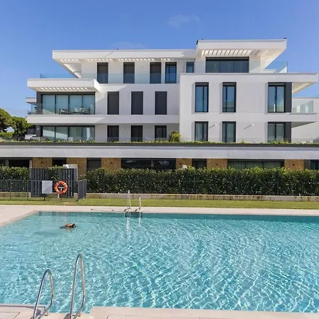 Ginva - Luxury Beachfront Lejlighed *